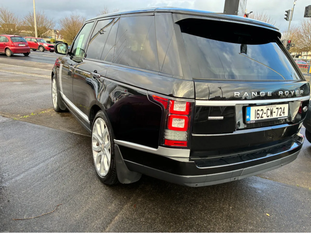 Land Rover Range Rover TDV6 AUTOBIOGRAPHY - Image 4