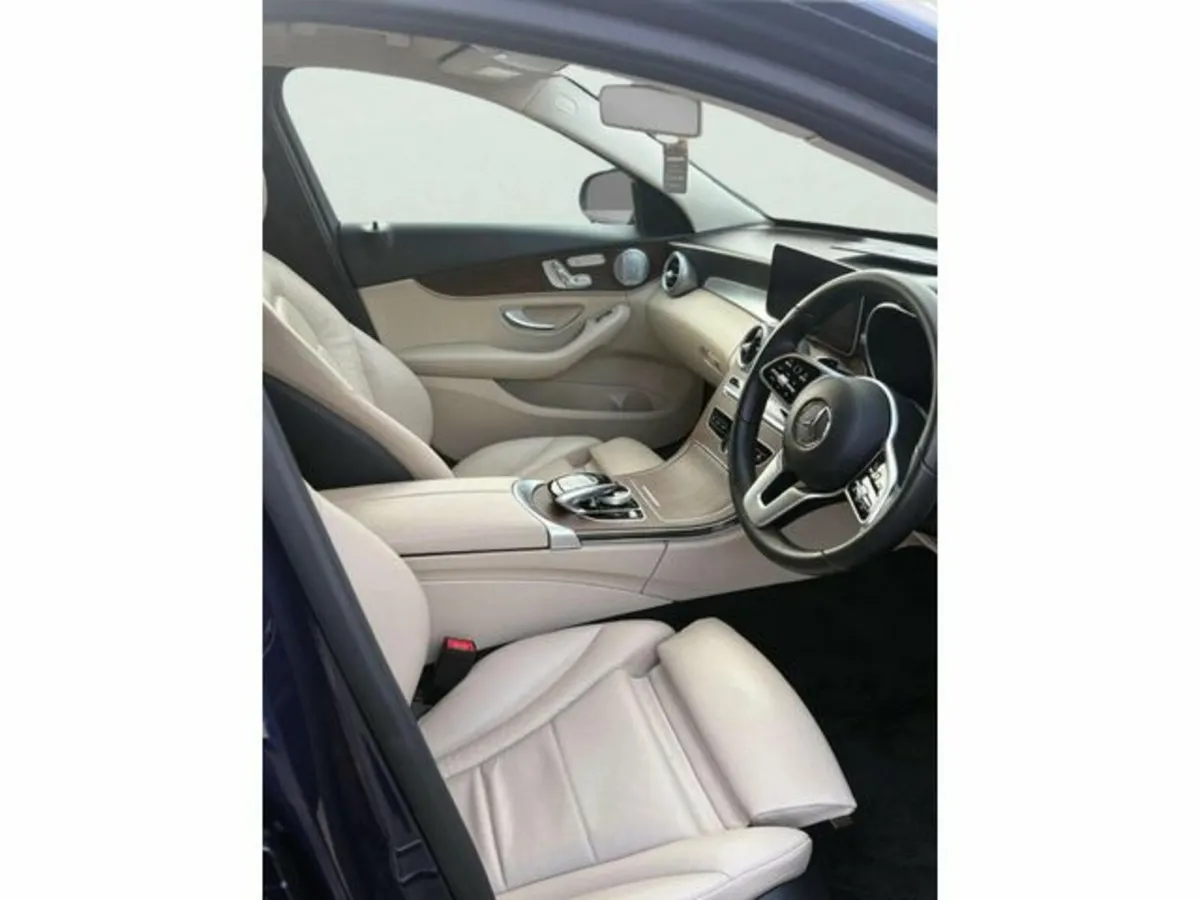 Mercedes-Benz C-Class Avantgarde Leather Exclusive - Image 4