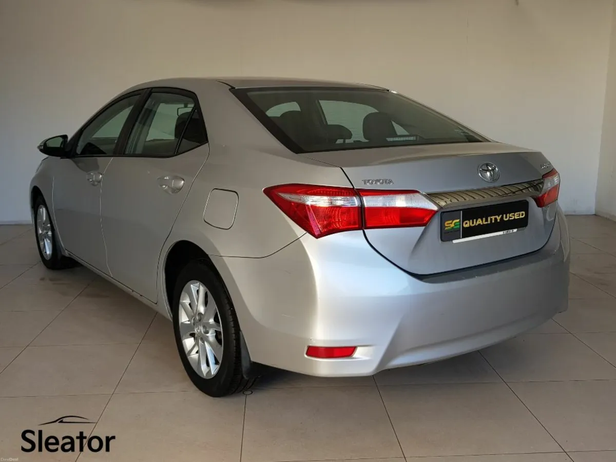 Toyota Corolla 1.4d-4d Aura 4DR - Image 3
