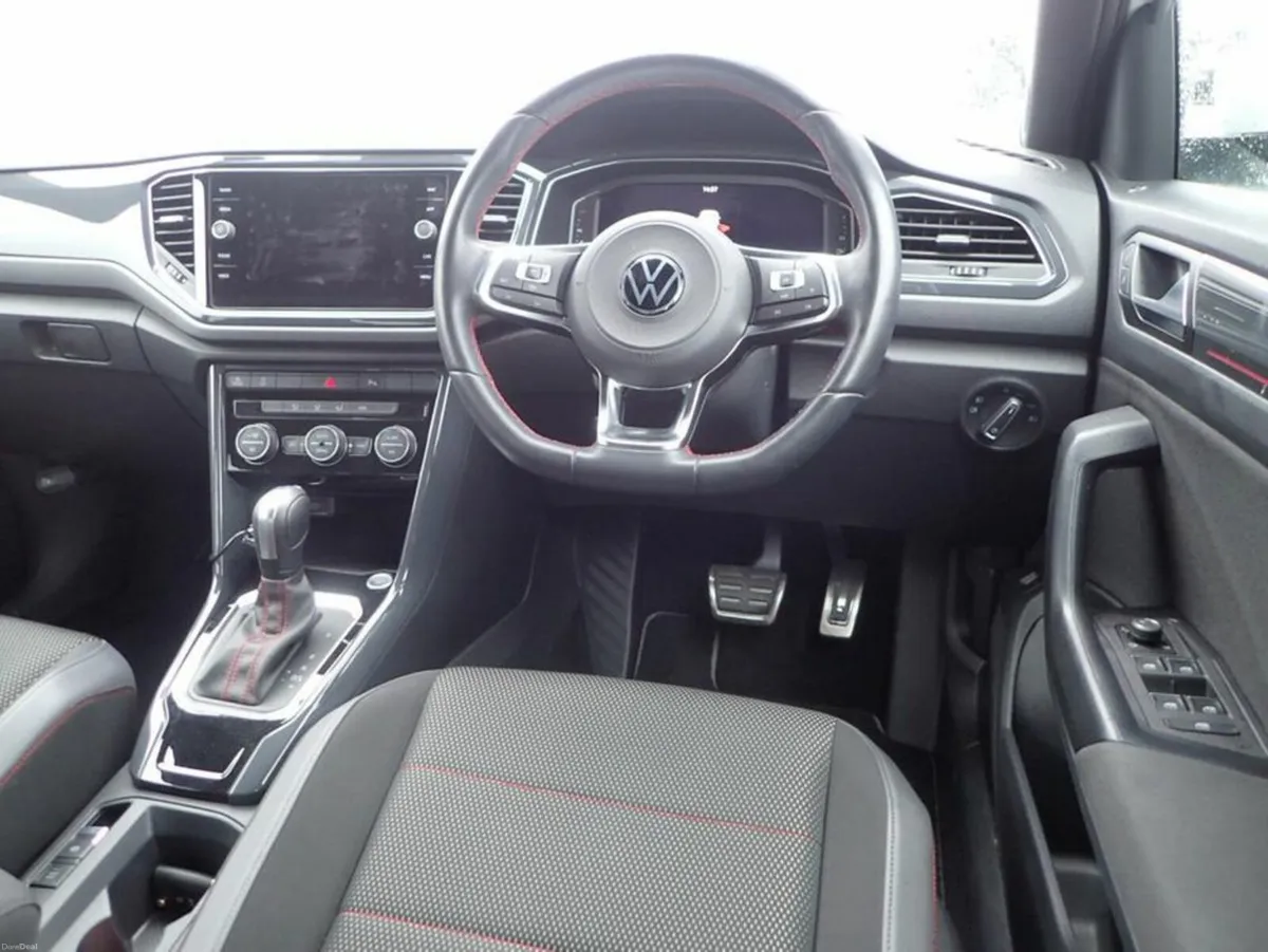 Volkswagen T-Roc 2.0 TDI SPORT - Image 3