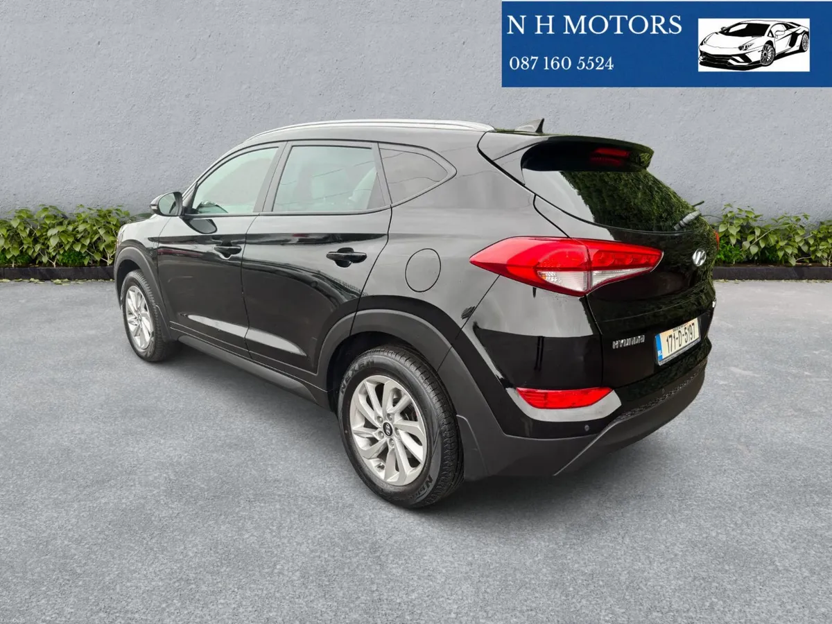 Hyundai Tucson 2017 EXEC 1.7 CRDi - Image 3
