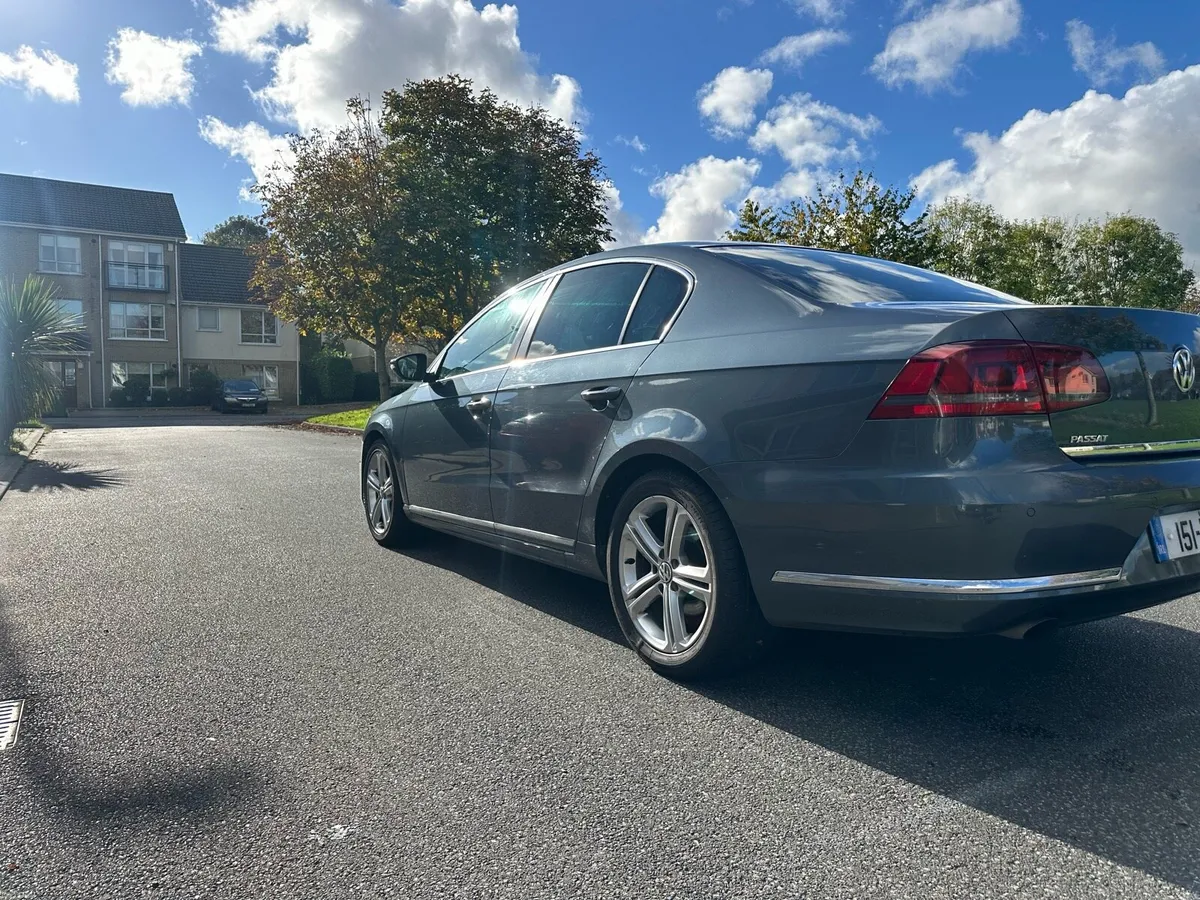 2015 Passat 1.6 TDI RLine - Image 4