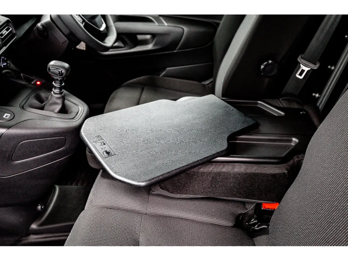 Peugeot Partner *€3, 000 off* Pro Plus 1.5 Diesel - Image 5