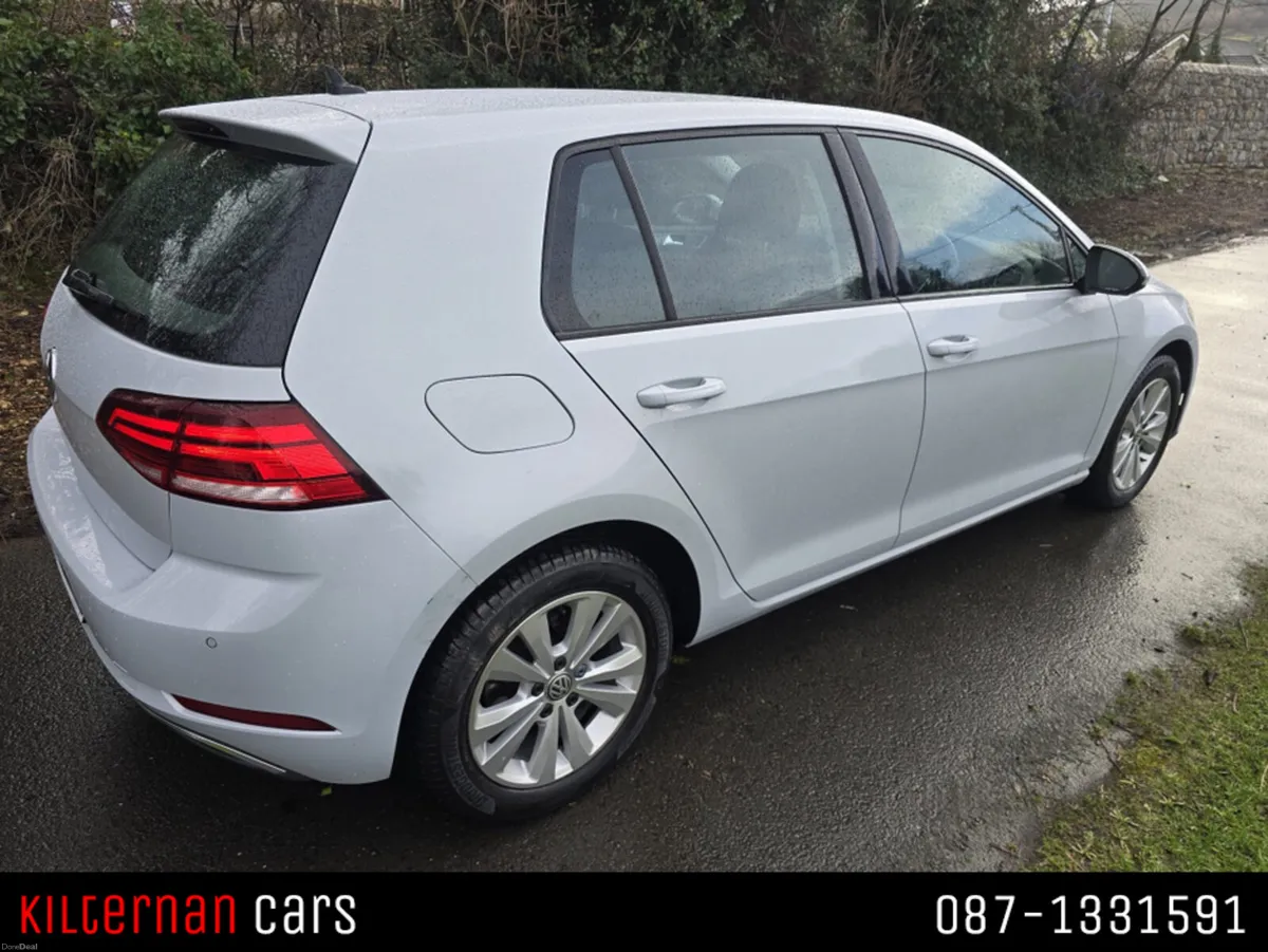 Volkswagen Golf COMFORTLINE 1.6 TDI MANUAL 5SPEED - Image 4