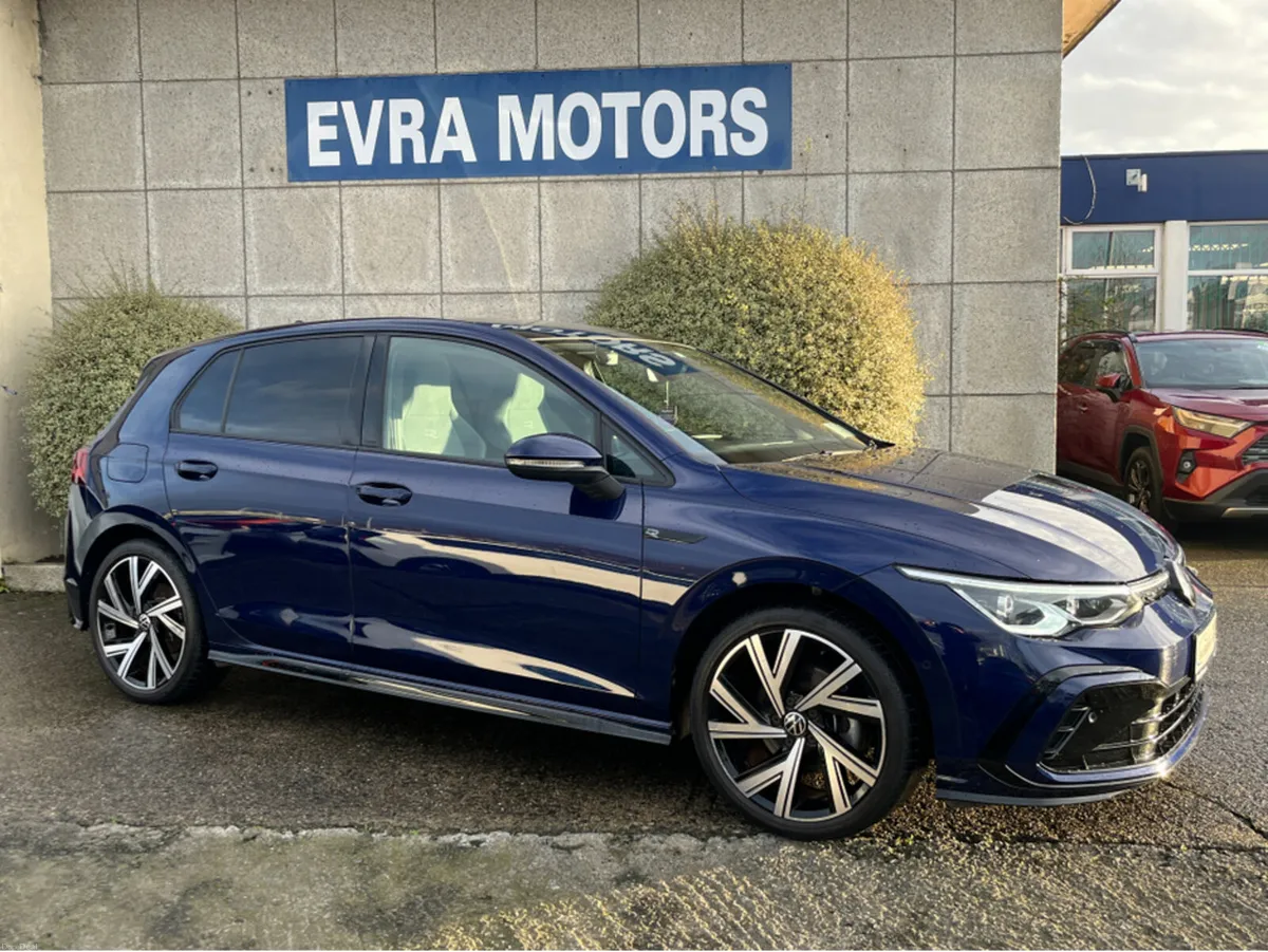 Volkswagen Golf E-TSI R-LINE HYBRID AUTOMATIC 1.5 - Image 3