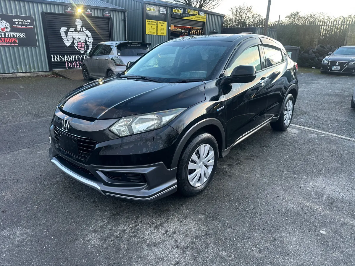 2015 HONDA VEZEL HYBRID AUTOMATIC FRESH NCT - Image 2