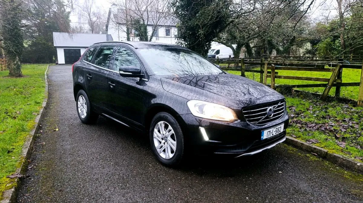 2017 Volvo XC60 Diesel - Image 1