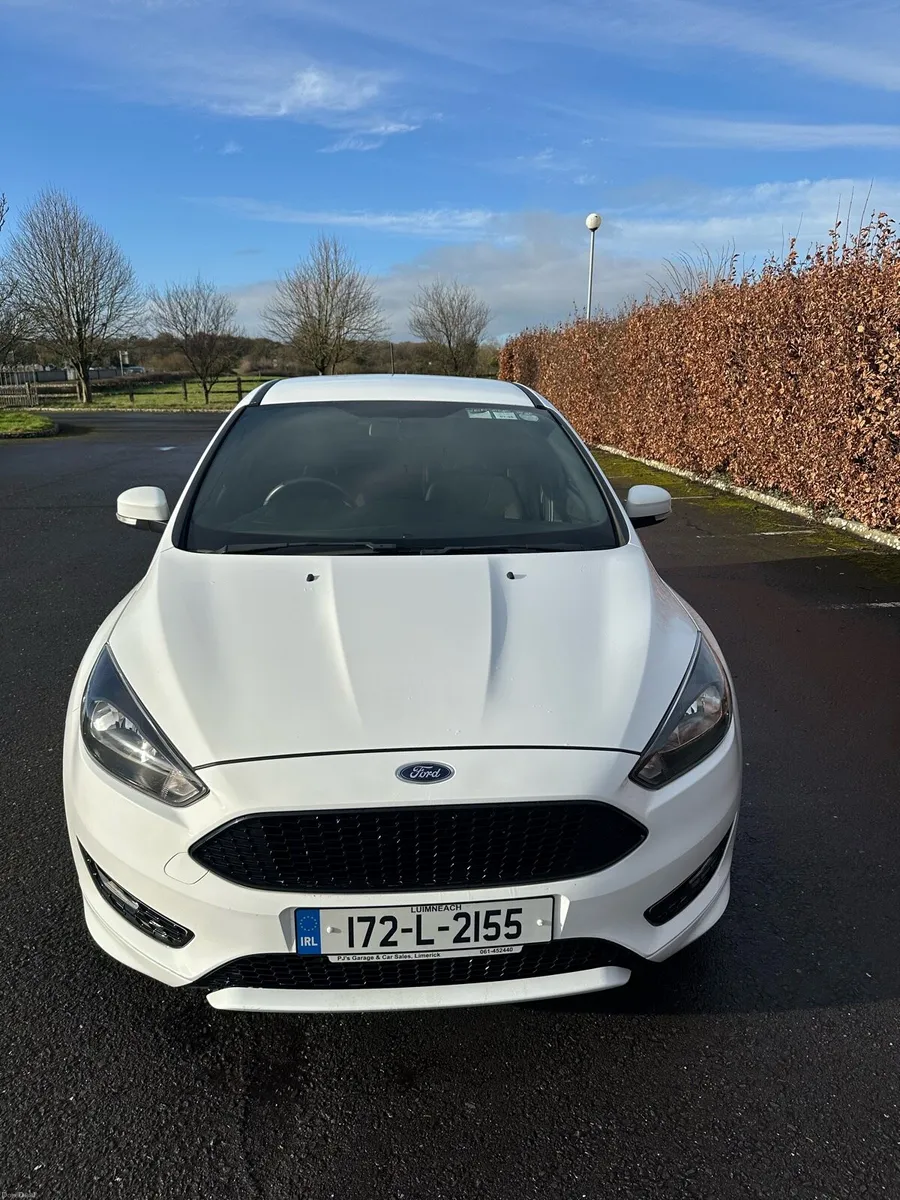 172 Ford Focus 1.0 ST Line - Image 3