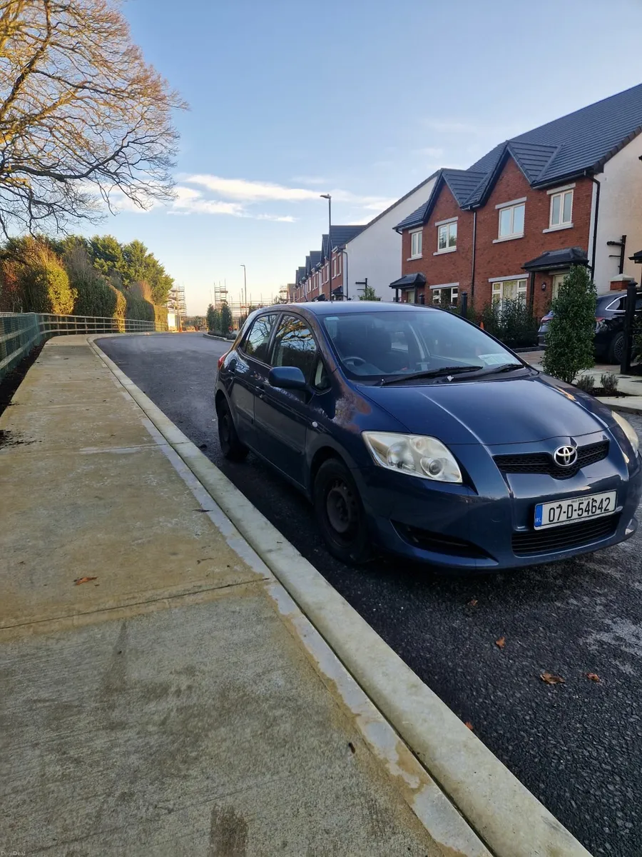 Toyota Auris 2007 - Image 1