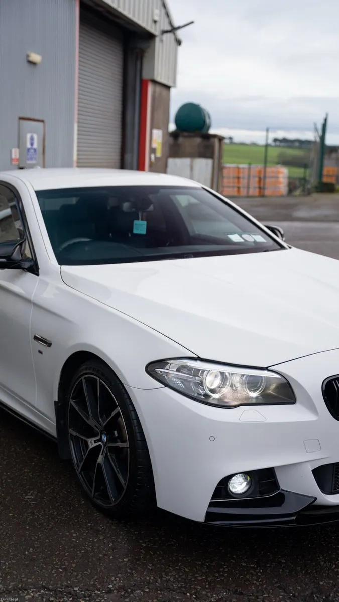 2016 BMW F10 520D MSport LCI - Image 4