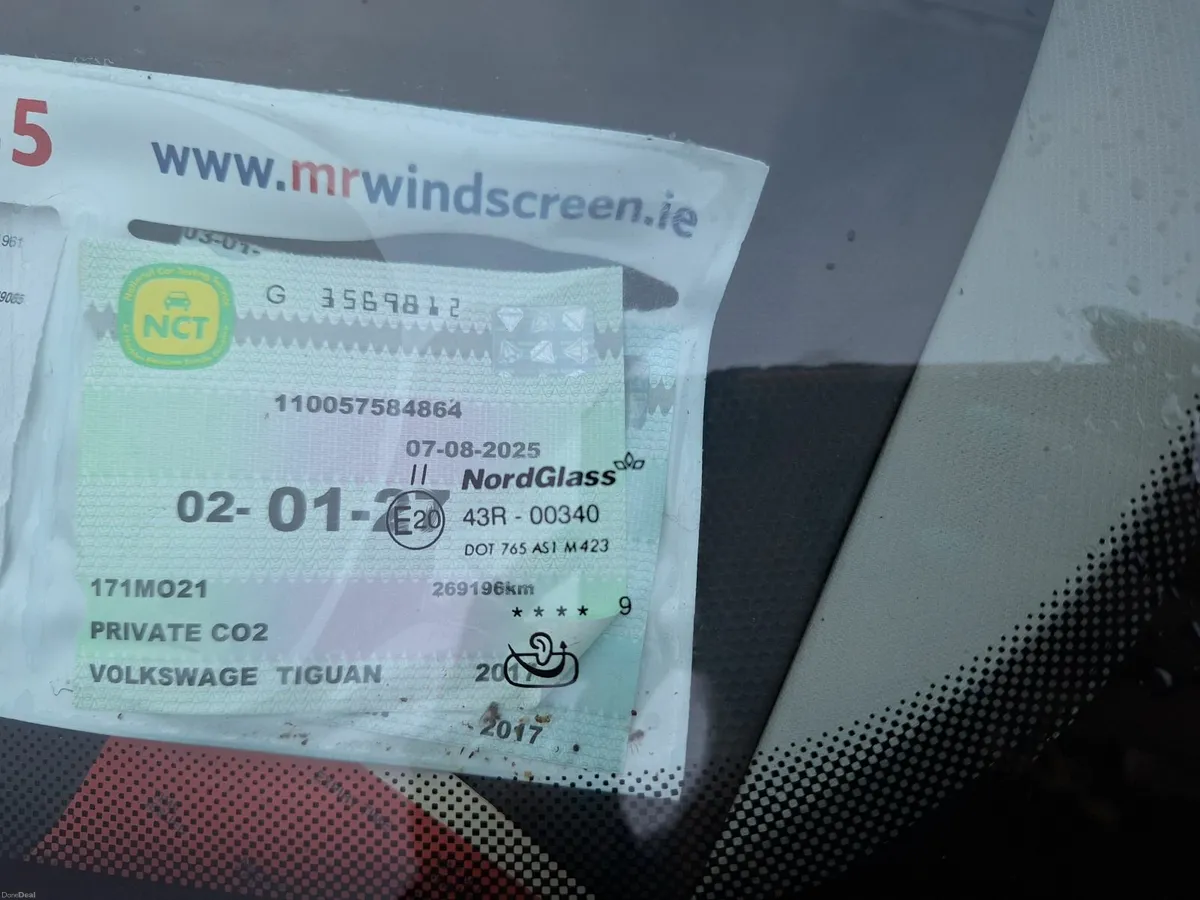 Volkswagen Tiguan 2017 - Image 3