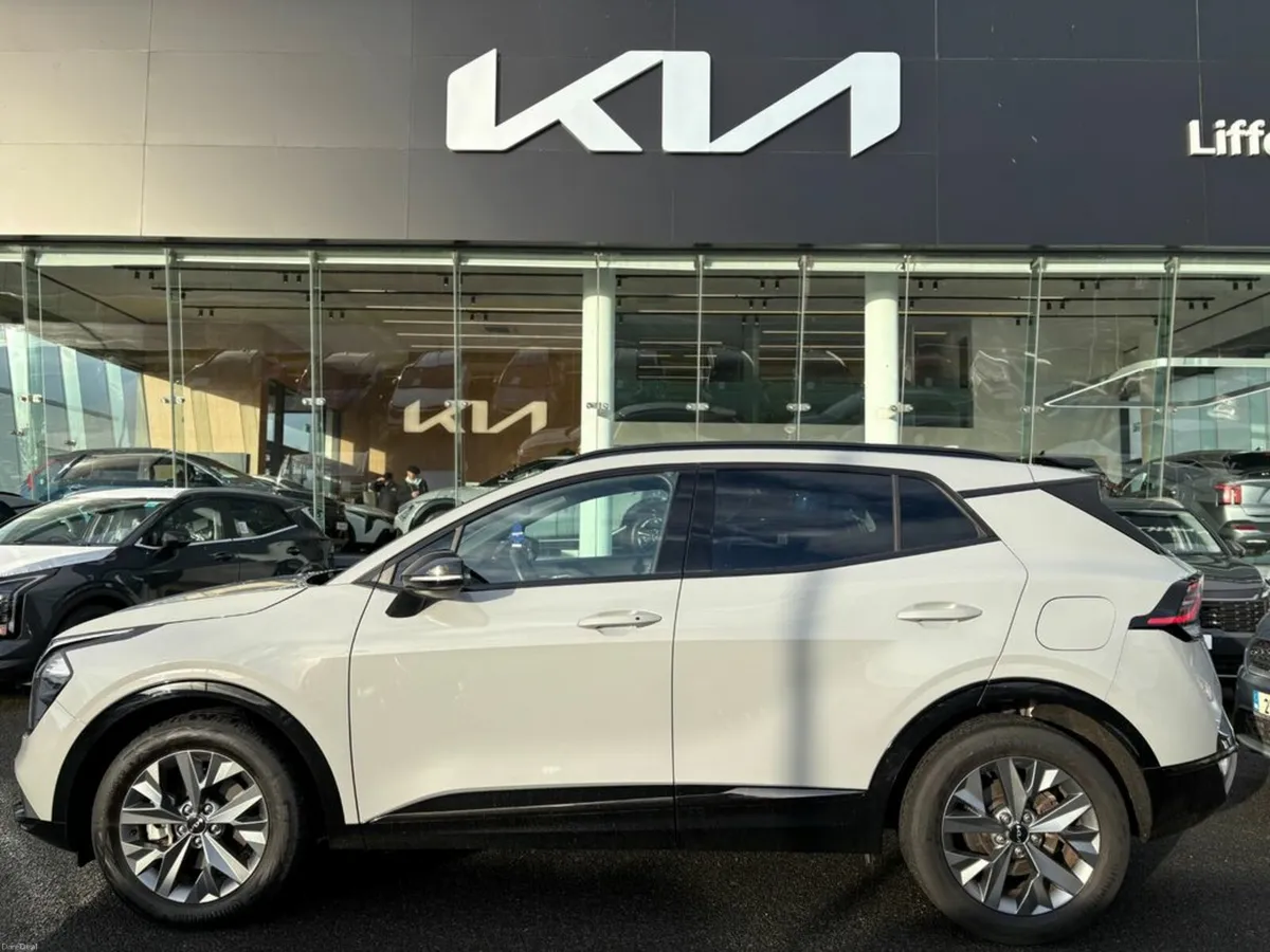 Kia Sportage HEV Anniversary Edition - Image 3