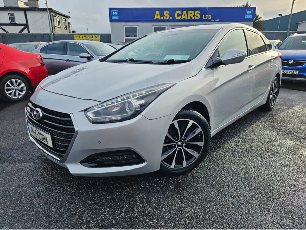 Hyundai i40 SALON EXECUTIVE 4DR COMFORT PLUS ** IR - Image 4