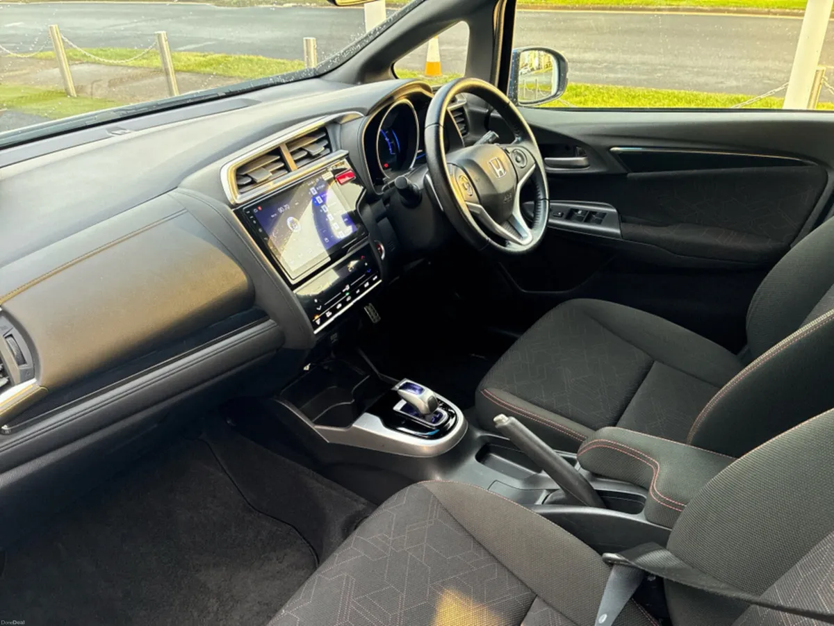 Honda Fit 1.5L Petrol Hybrid Automatic - Image 3