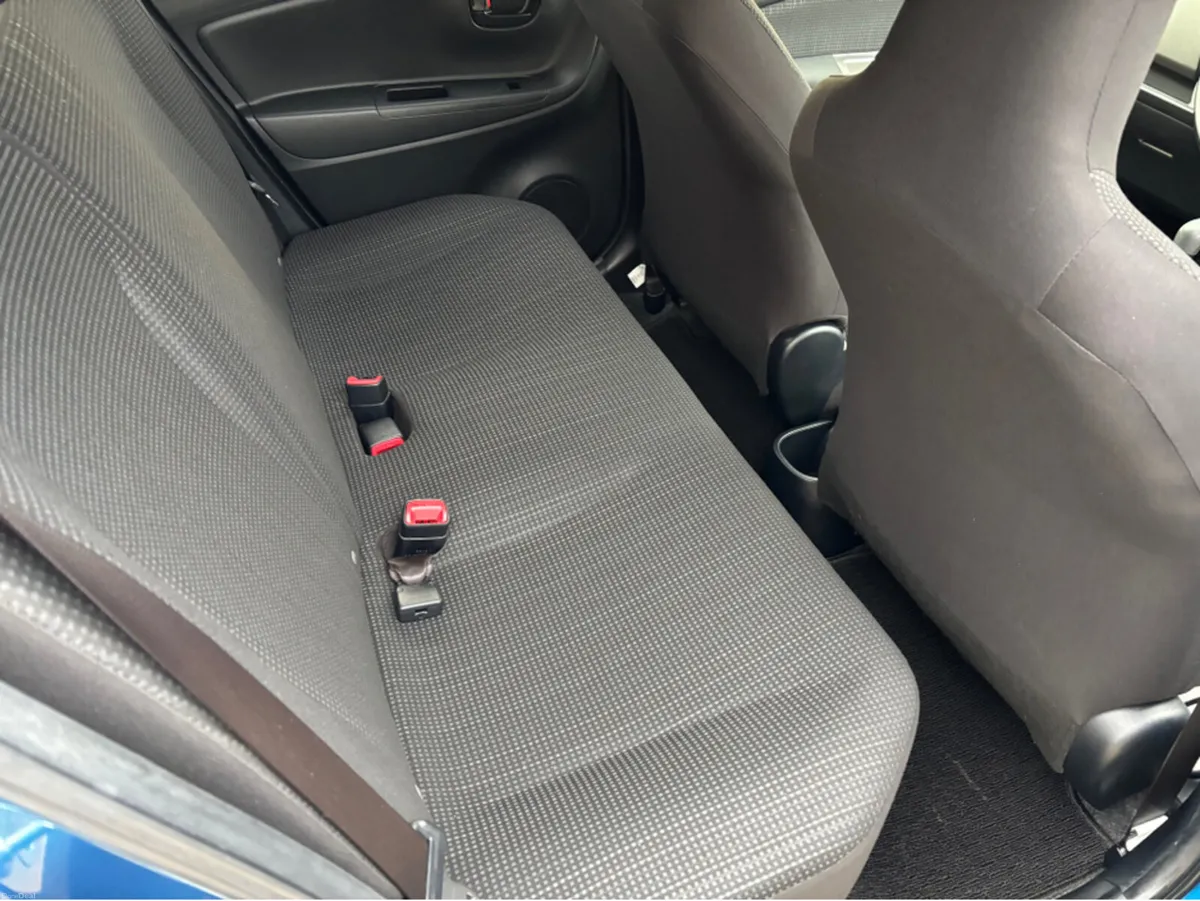 Toyota Vitz NSP130 161 D 71171 - Image 4