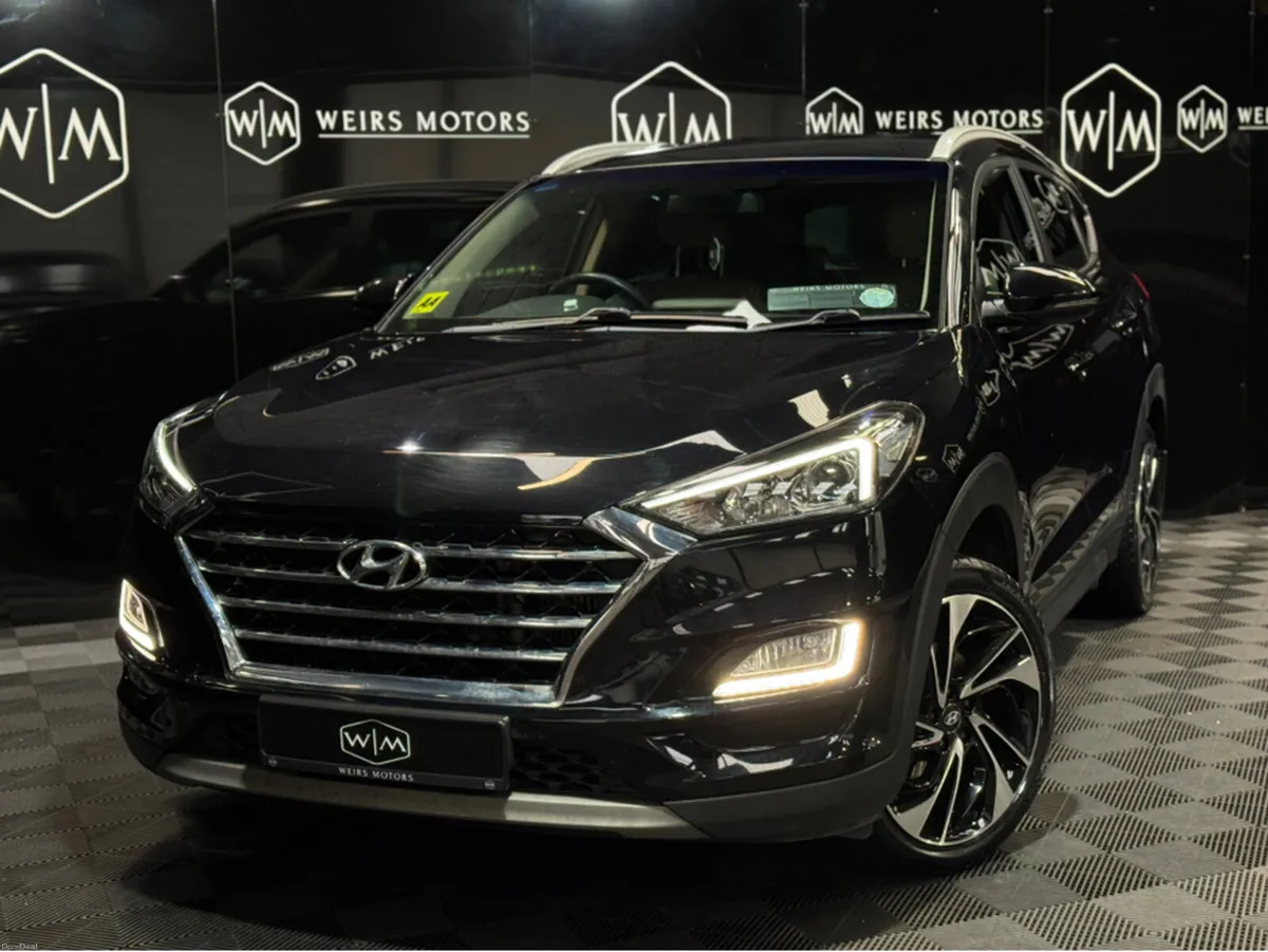 Hyundai Tucson EXECUTIVE 1.6 5DR DIESEL - Image 2