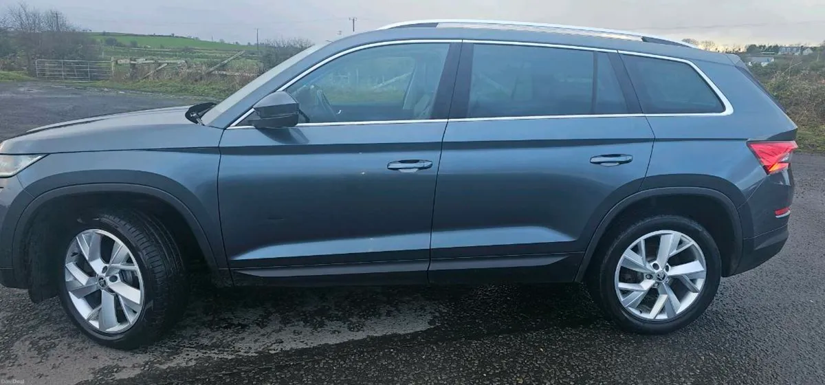 201 D Skoda Kodiaq Style 4x4 Auto - Image 2