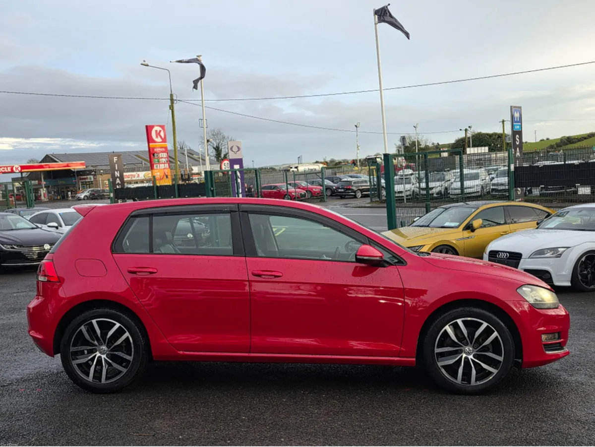 Volkswagen Golf 1.4 TSI FULL LEATHER   HEATED ELEC - Image 2