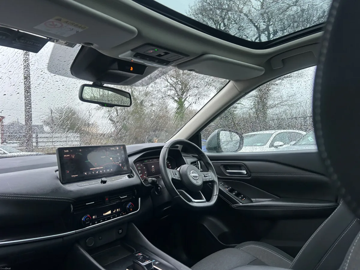 231 Nissan Qashqai MEGA SPEC AUTOMATIC - Image 3