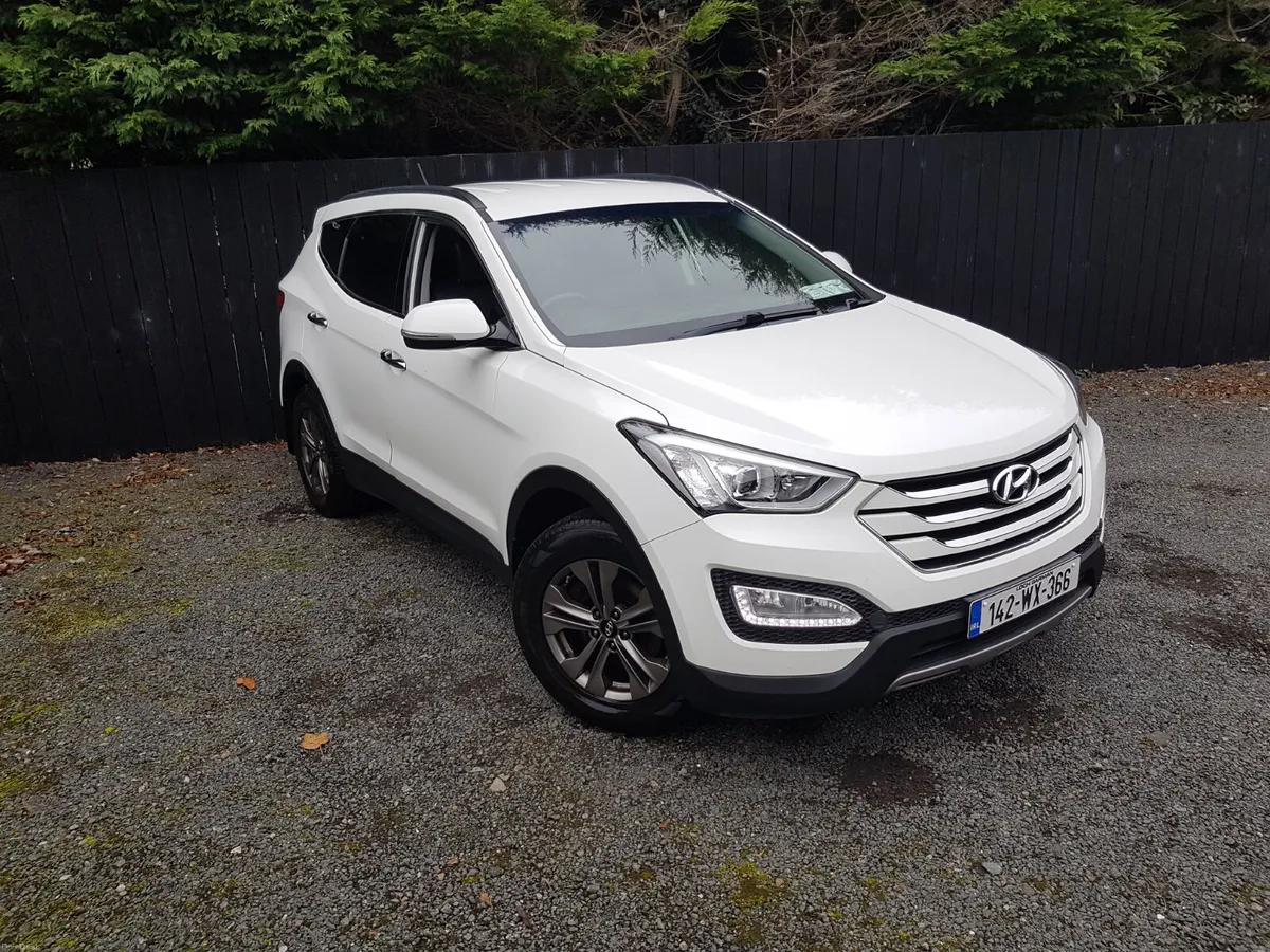 SANTA FE.. 4WD.. 7 SEATS.. LEATHER.. NCT TODAY - Image 3