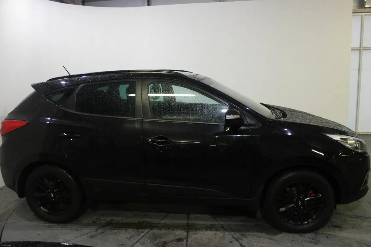 Hyundai ix35 1.7 Diesel Premium 2WD 115hp - TENDER - Image 4