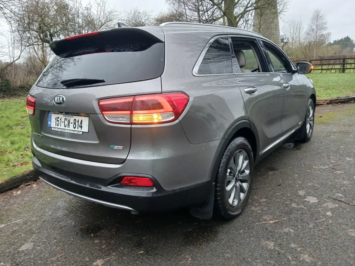 Sorento Automatic, 7 Seater Diesel - Image 3