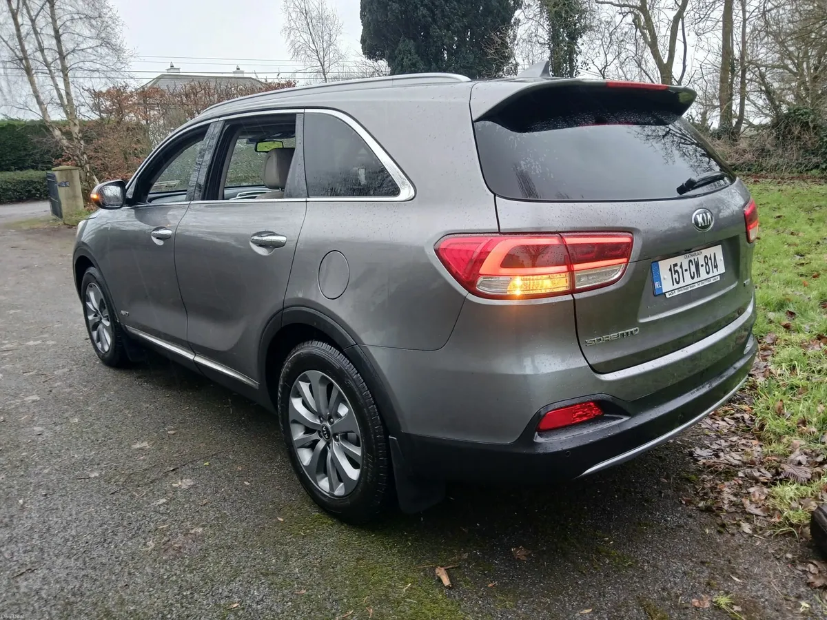 Sorento Automatic, 7 Seater Diesel - Image 4