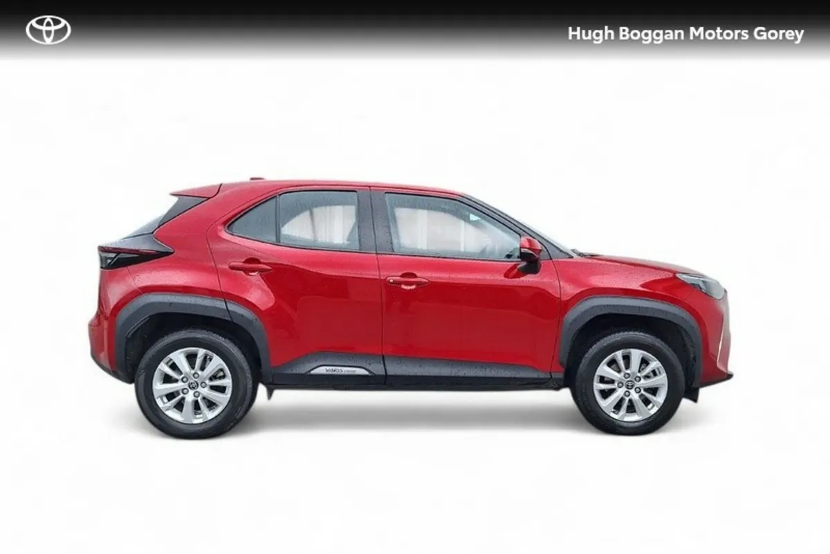 Toyota Yaris Cross LUNA 4DR AUTO - Image 3