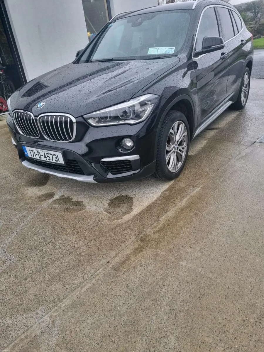 BMW X1 X Line SDDrive 18D - Image 3