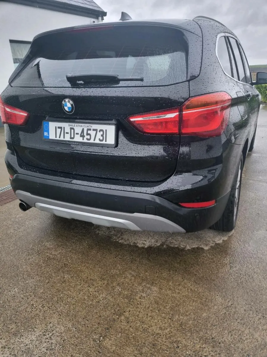 BMW X1 X Line SDDrive 18D - Image 4