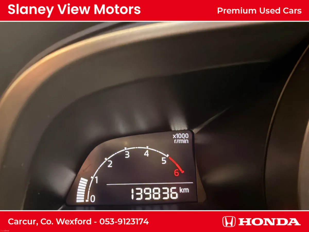 Mazda Mazda3 1.5 D 105PS EXECUTIVE SE 4DR 5DR - Image 4