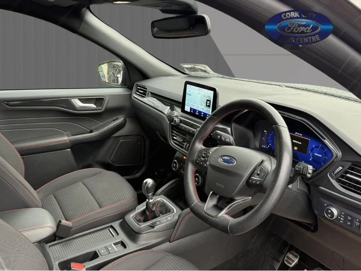 Ford Kuga ST-LINE 5DR 1.5 TD 120 S6.2 M6 FW - Image 4