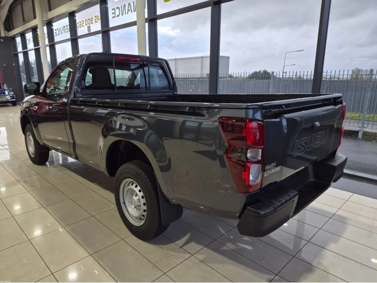 Isuzu D-Max Single Cab Auto - Image 4
