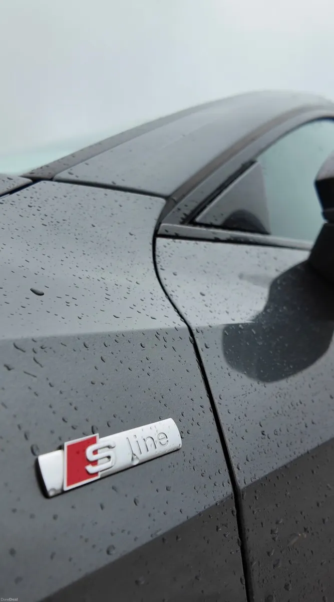 Black Edition Audi A7 2020 S-Line 40 TDI - Image 6