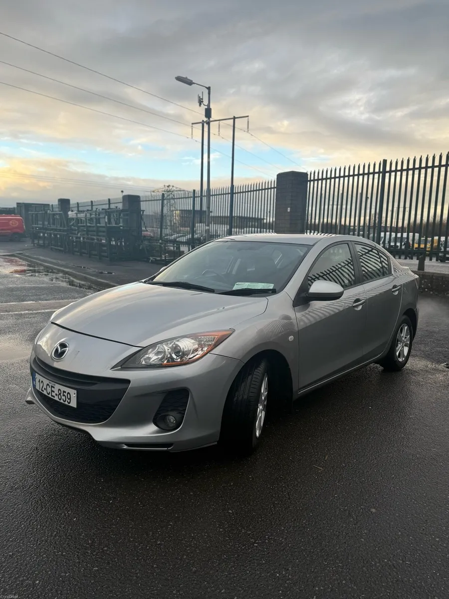 2012 Mazda 3 NEW NCT 03/27 - Image 4