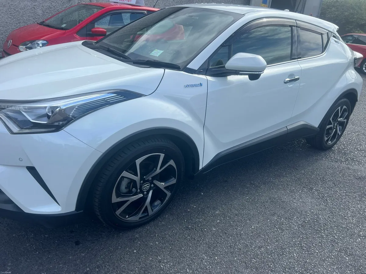 Toyota C-HR 2018 - Image 4