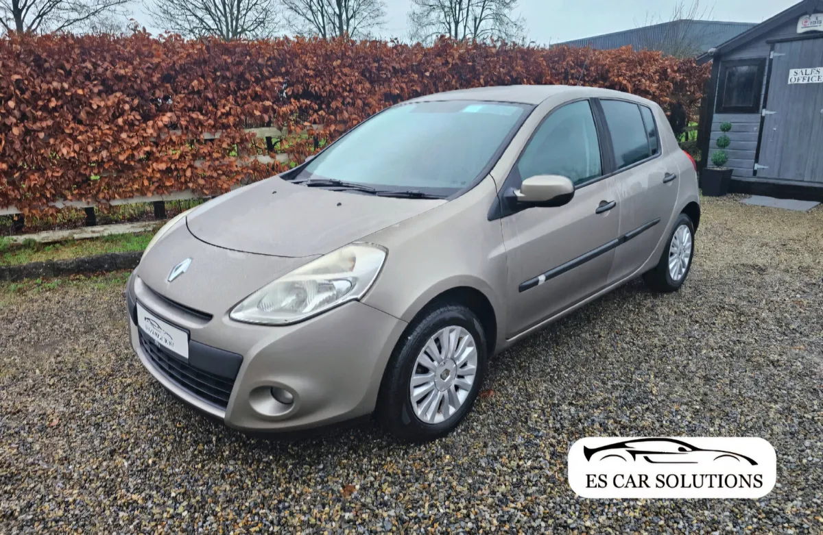 11 Renault Clio 1.1 Petrol New NCT 02/27 LOW MILEA - Image 2