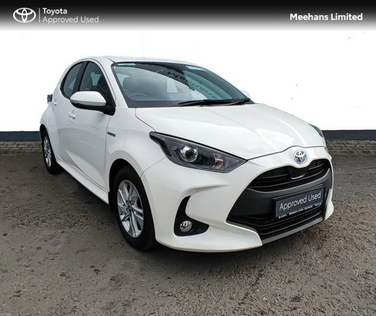 Toyota Yaris YARIS 1.5 LUNA - Image 1