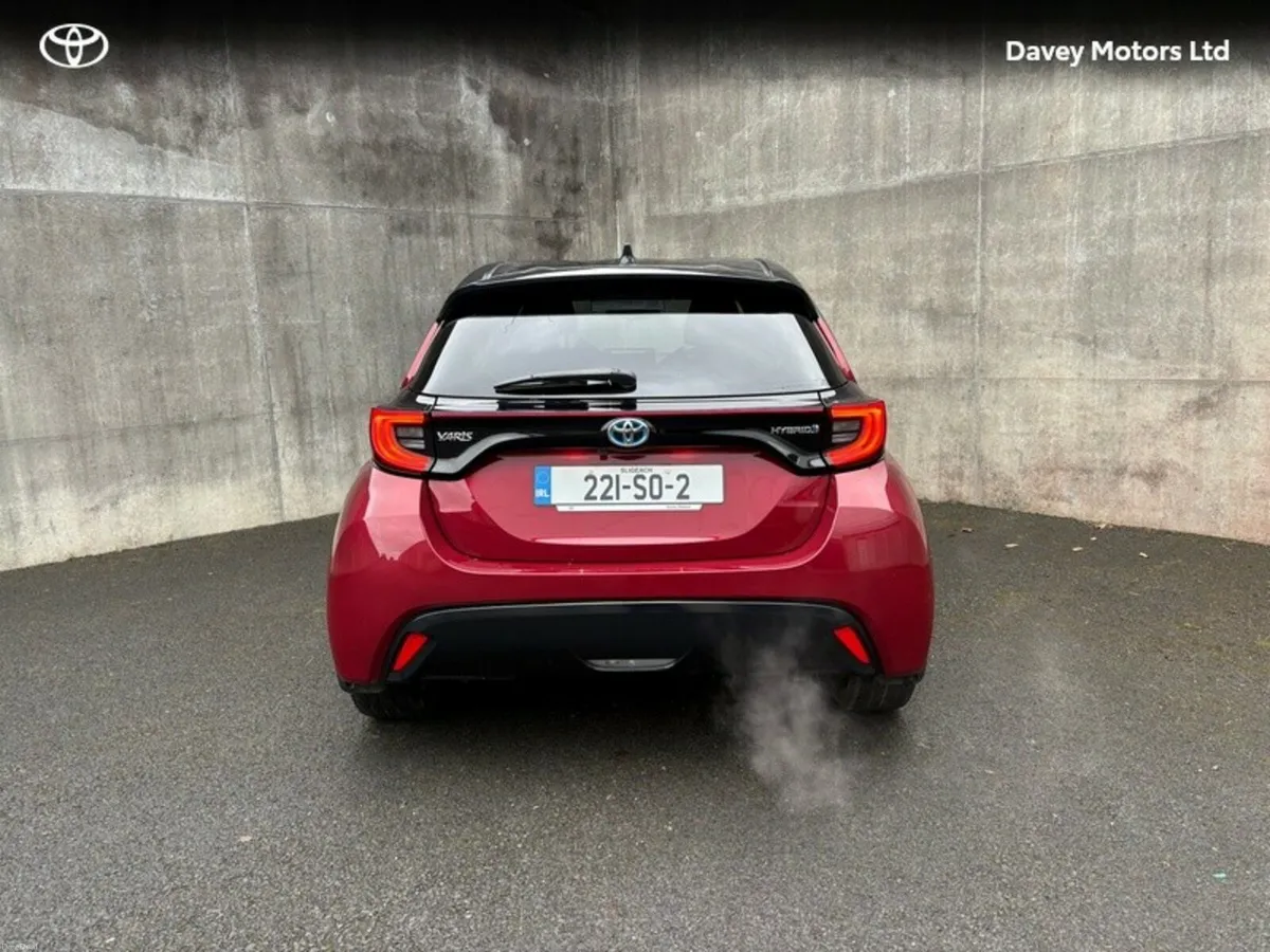 Toyota Yaris HYBRID STYLE 4DR A AUTO - Image 4