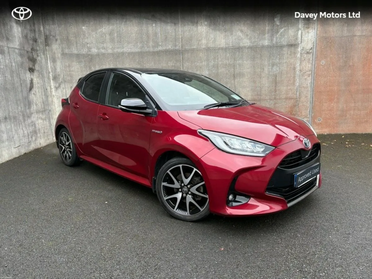 Toyota Yaris HYBRID STYLE 4DR A AUTO - Image 1