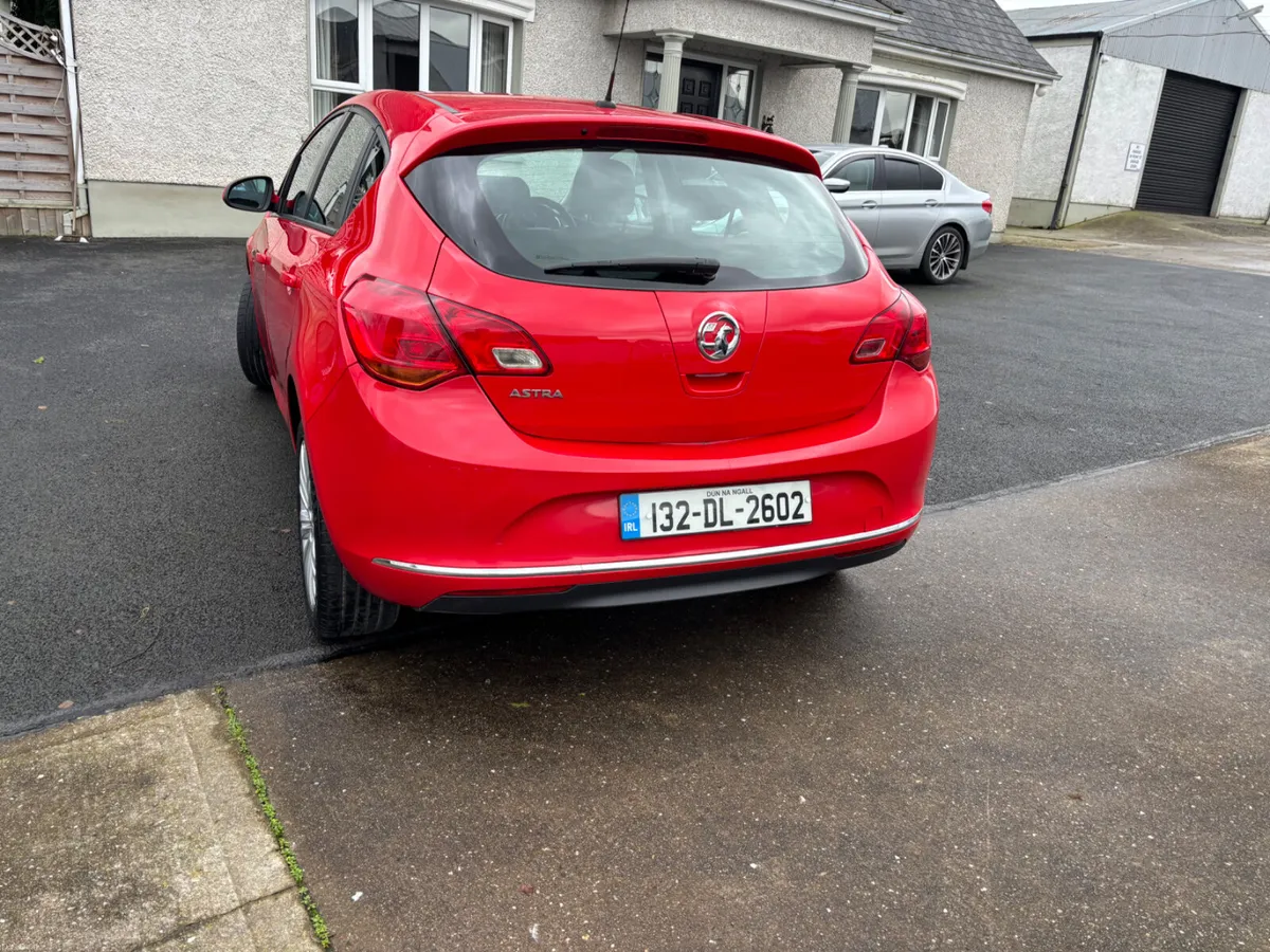 Vauxhall Astra 2013 - Image 3