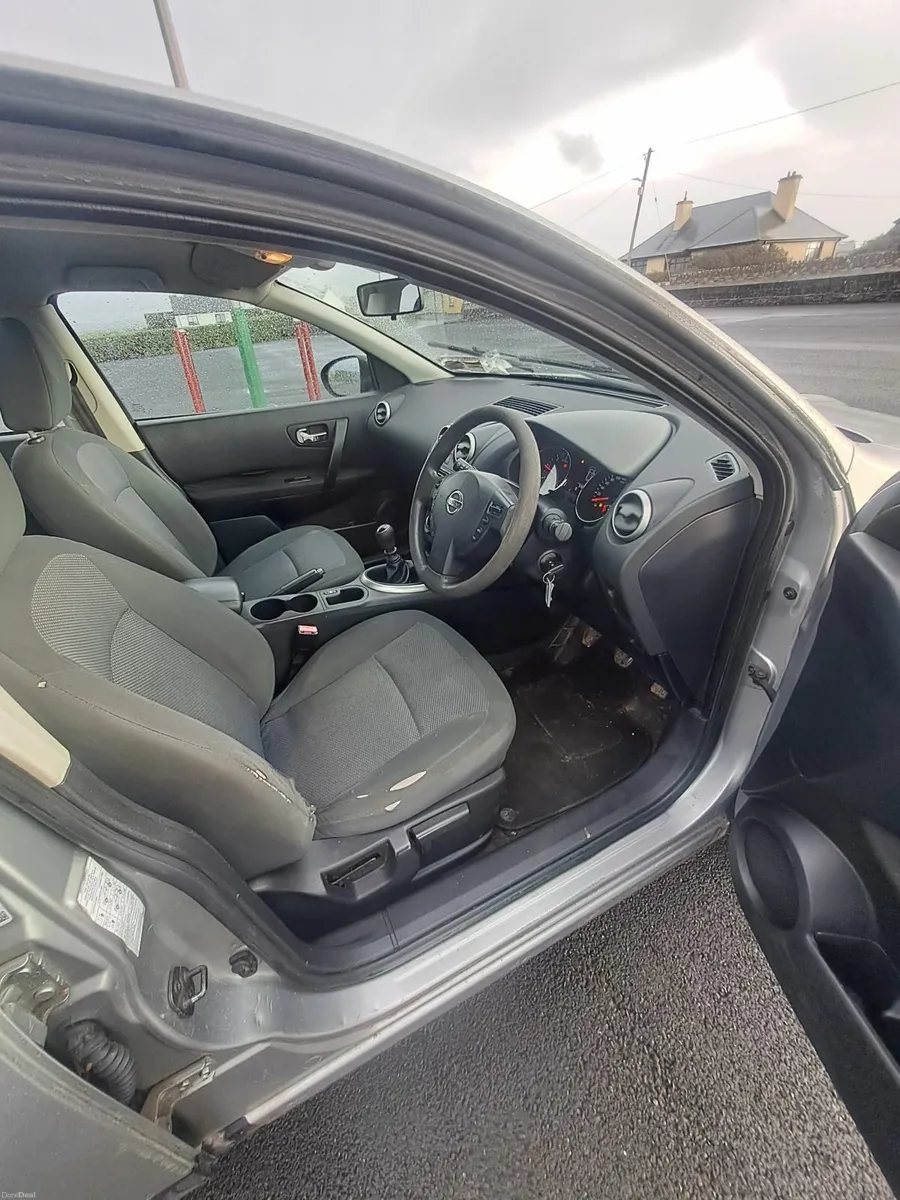 Nissan Qashqai 2010 - Image 4