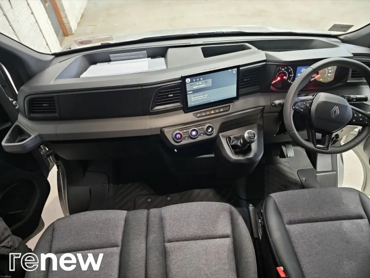 Renault Master LM35 ADNANCE 2.0 DCI 150 BHP *DEMO - Image 2