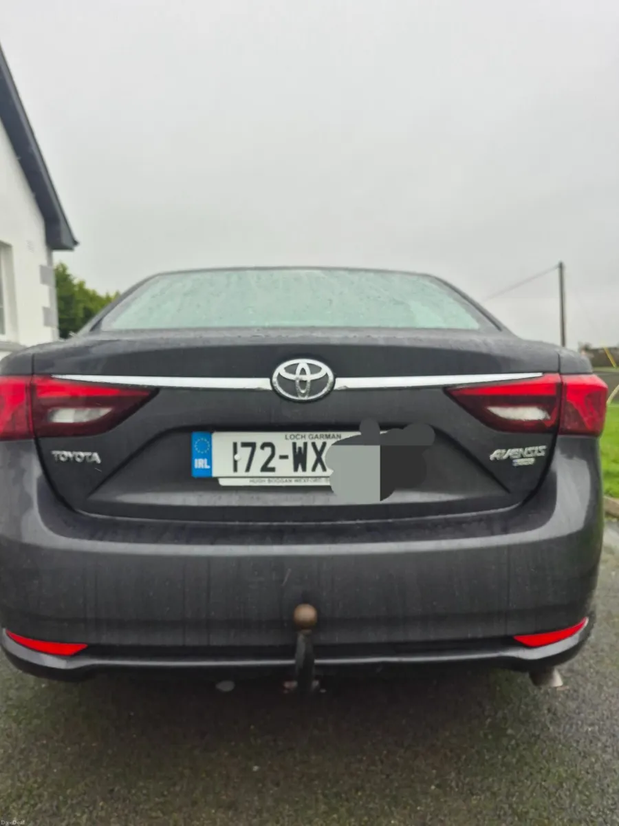 Toyota Avensis 2017 - Image 1
