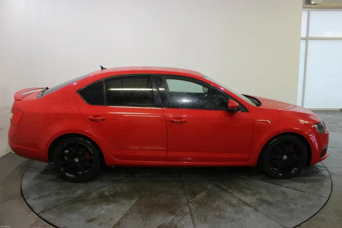 Skoda Octavia RS 2.0TDI 184HP - TENDER 31 - GRADE - Image 3