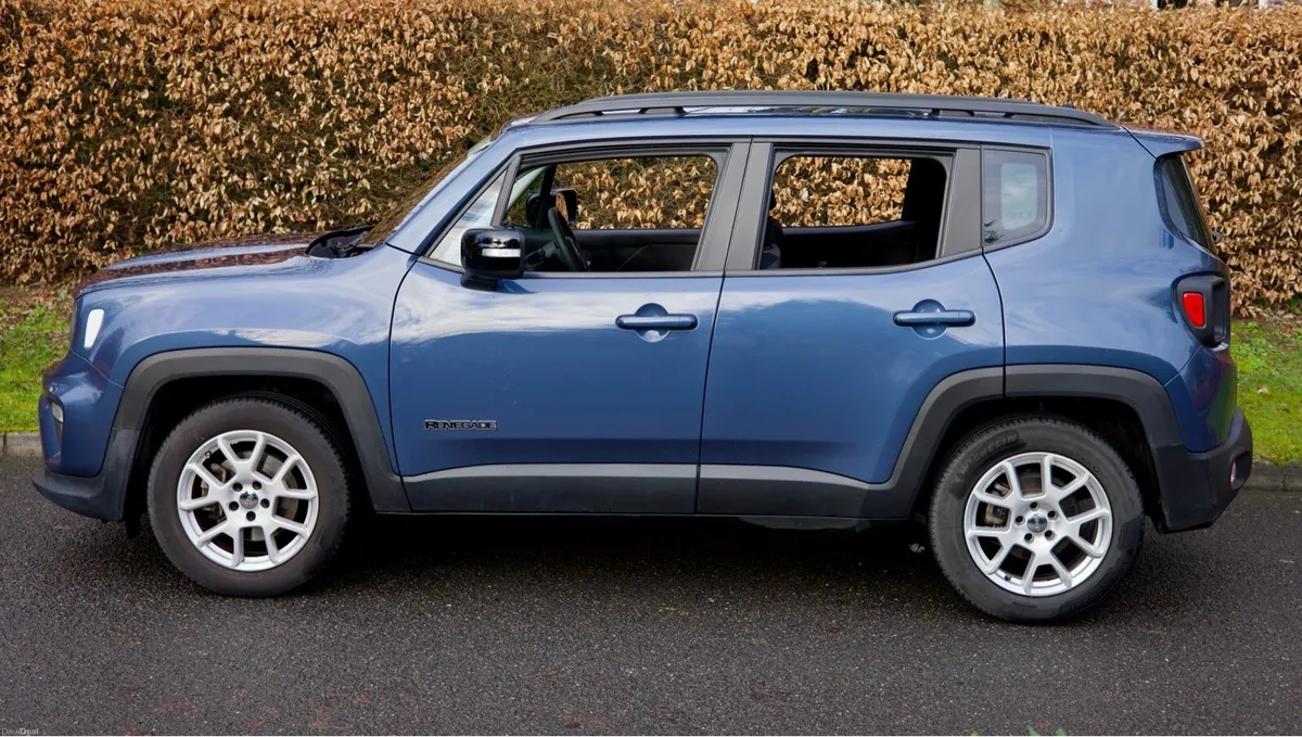 Jeep Renegade Limited Edition MHEV - Image 3