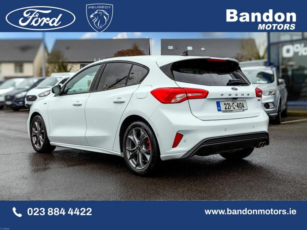 Ford Focus 2022 Ford Focus ST Line White 1.0T EcoB - Image 3