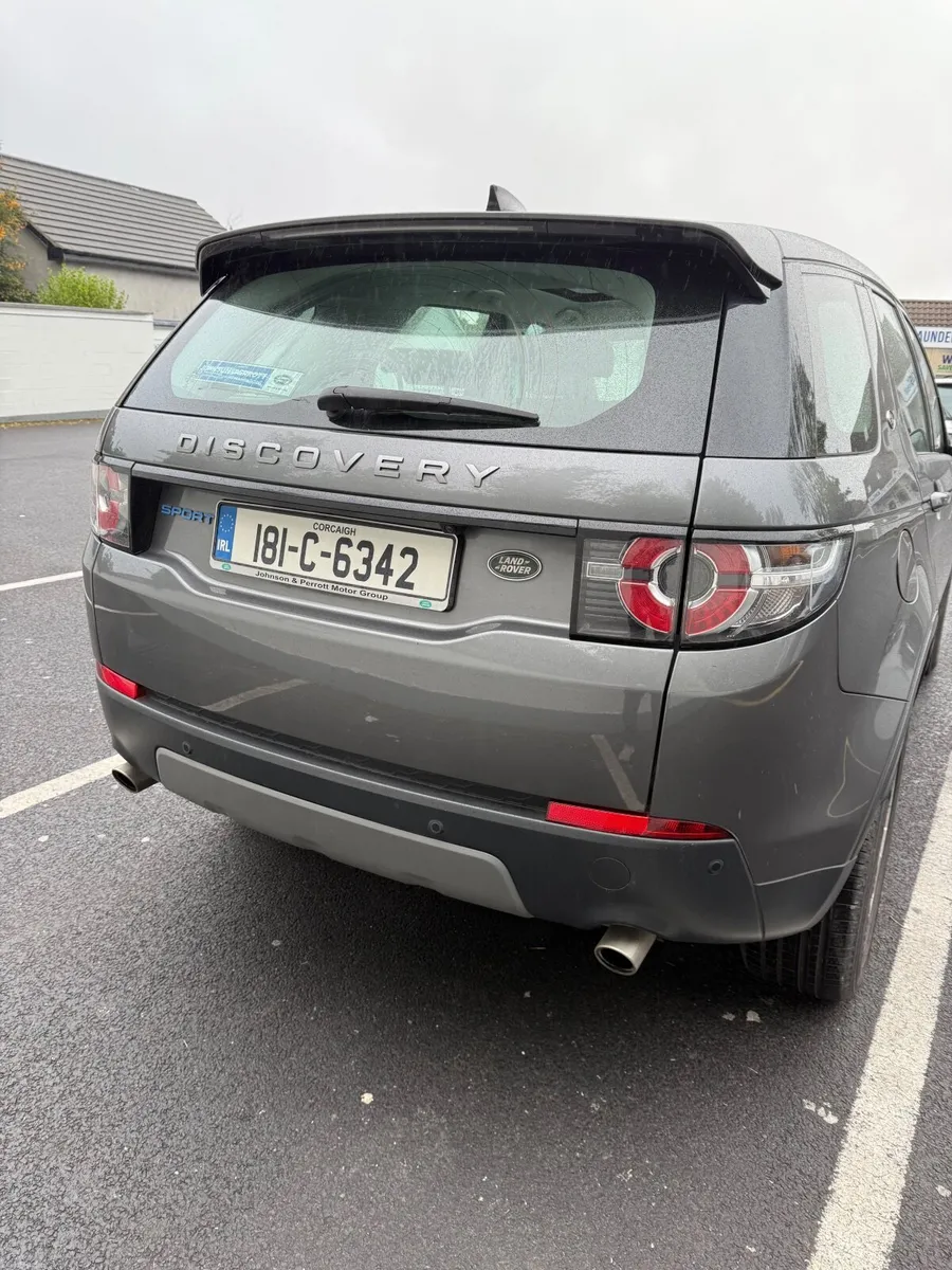 Land Rover Discovery 2018 - Image 3