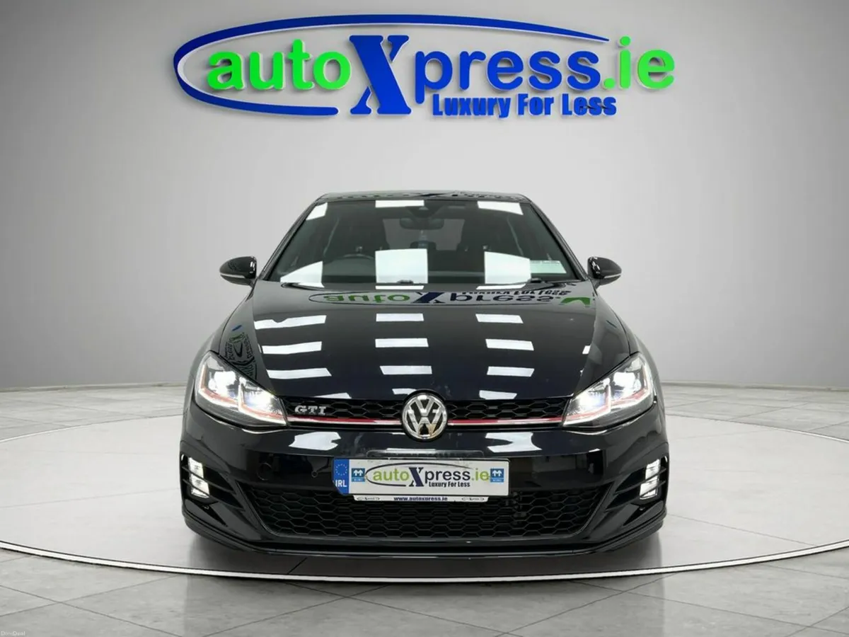 Volkswagen Golf GTI Dynamic 2.0 TSI Automatic, Rev - Image 3