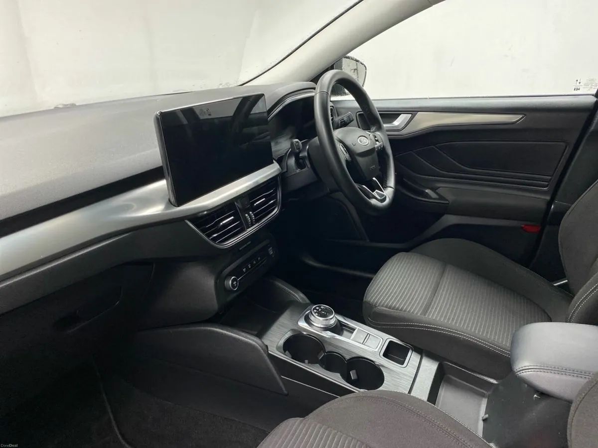 Ford Focus 1.5L EcoBlue 115PS Titanium Auto - Image 2